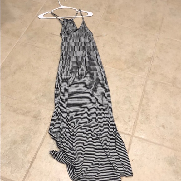 Black and white striped maxi - Picture 3 of 3